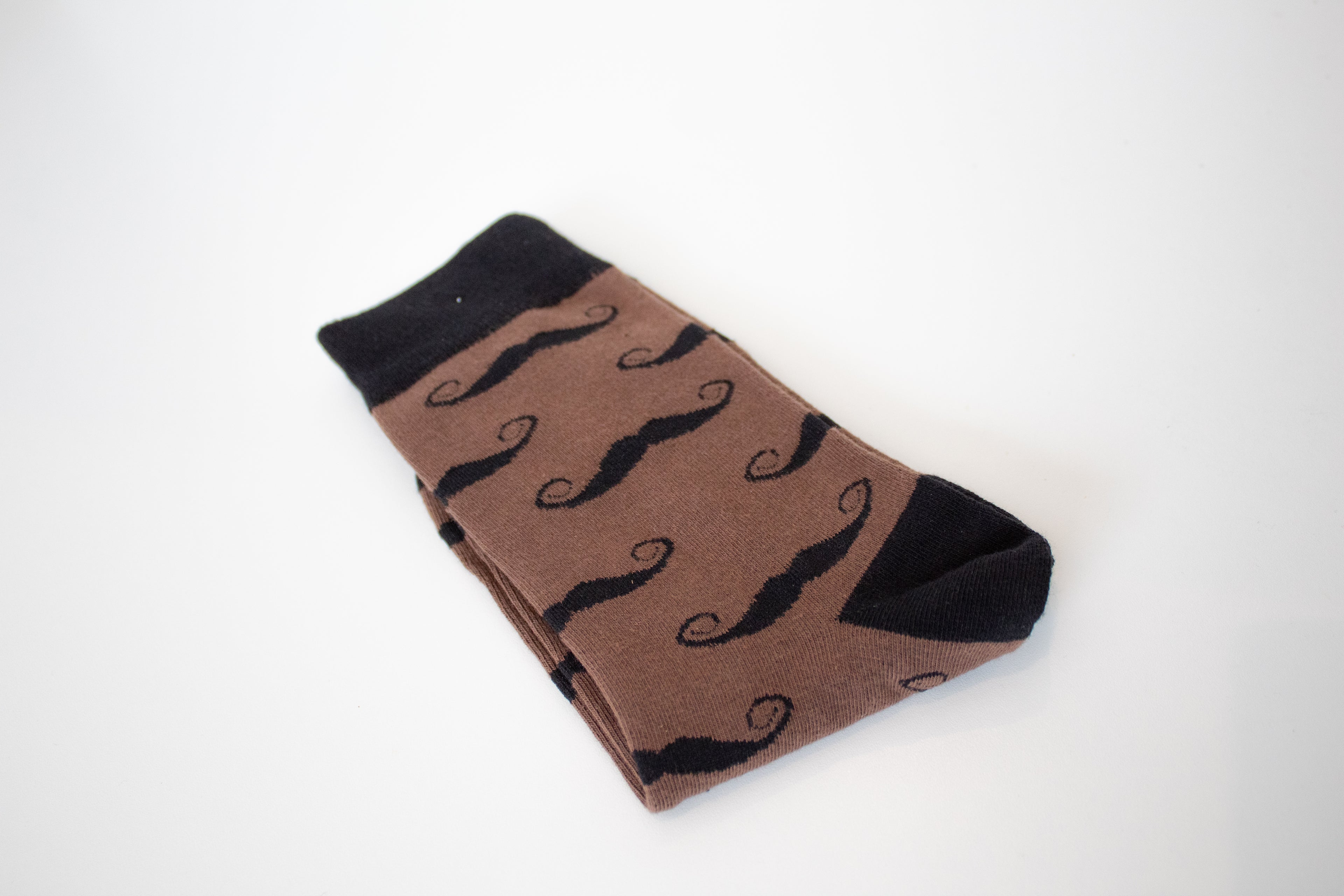 Men’s Crew Socks – Soft Cotton Comfort in Unique Designs