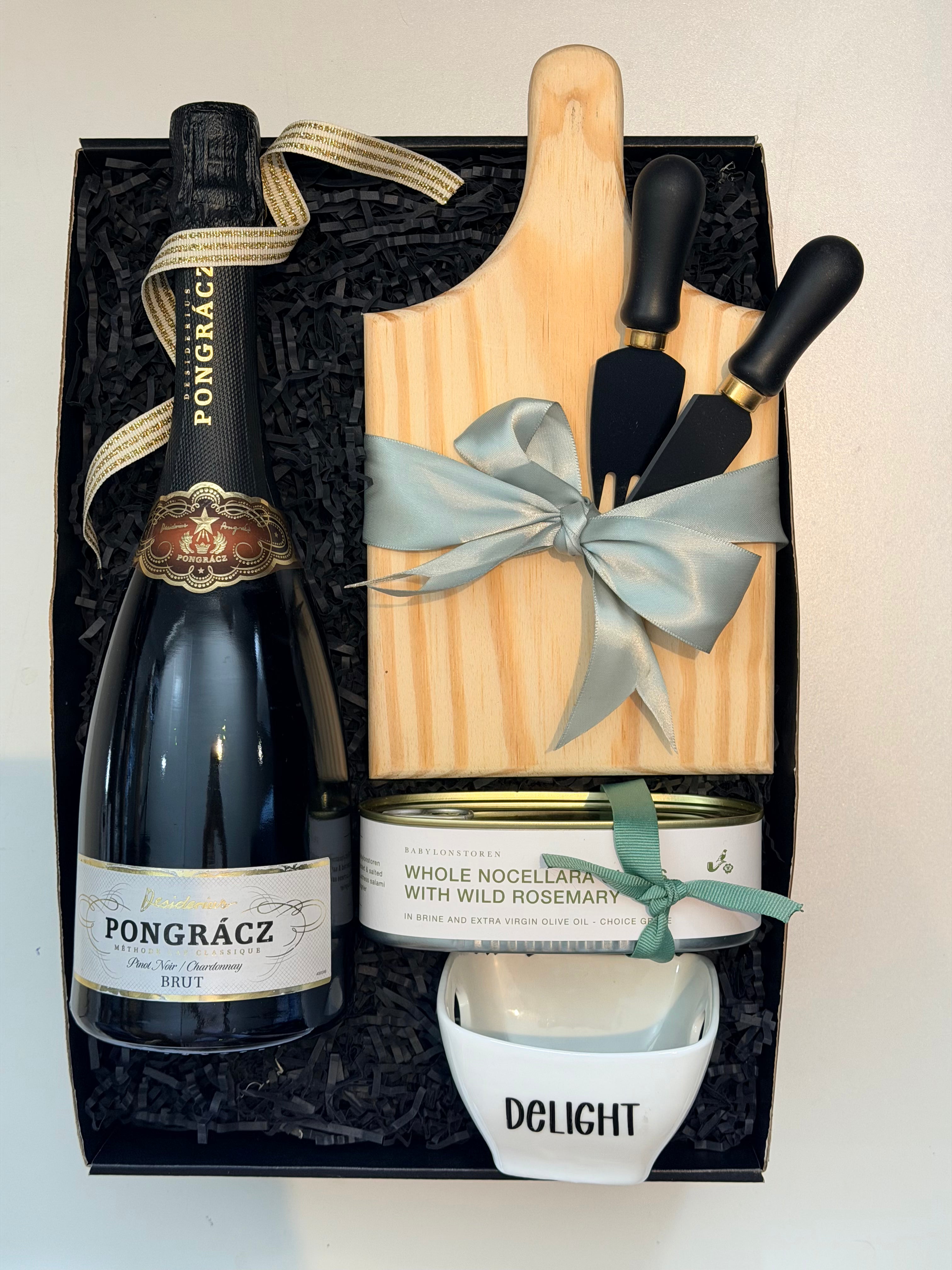 The Entertainer’s Housewarming Box